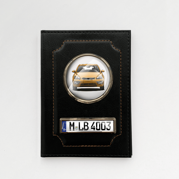 Focus (3-Türer) Fahrzeugschein Hülle personalisiert mit Auto u. Kennzeichen!