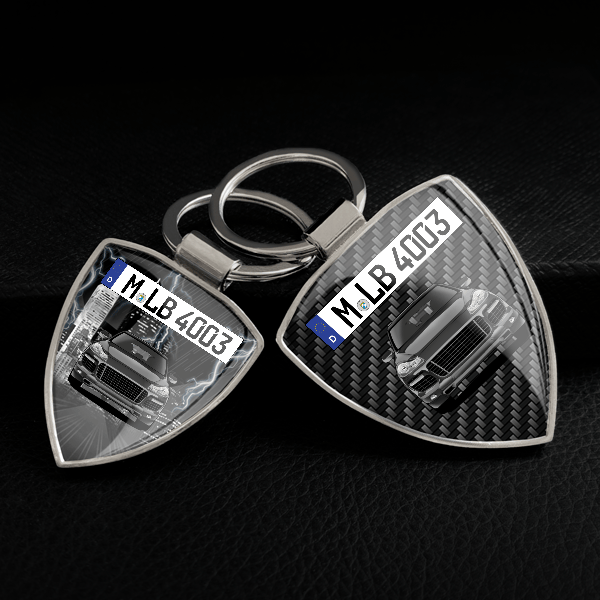 Cayenne Schlüsselanhänger personalisiert mit Auto u.Kennzeichen!