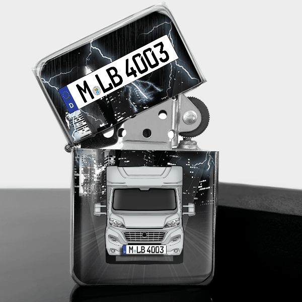 339 Benzin Feuerzeug personalisiert mit Wohnwagen u. Kennzeichen!