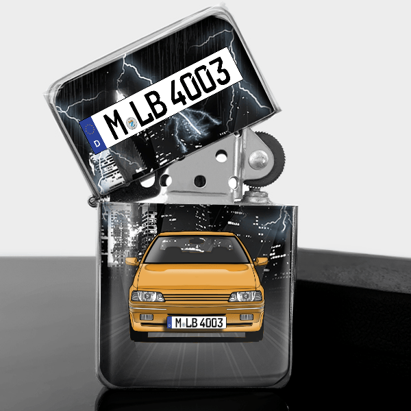 405 Mi Benzin Feuerzeug personalisiert mit Auto u. Kennzeichen!