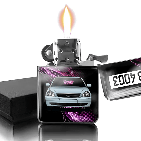 Priora Combi Benzin Feuerzeug personalisiert mit Auto u. Kennzeichen!