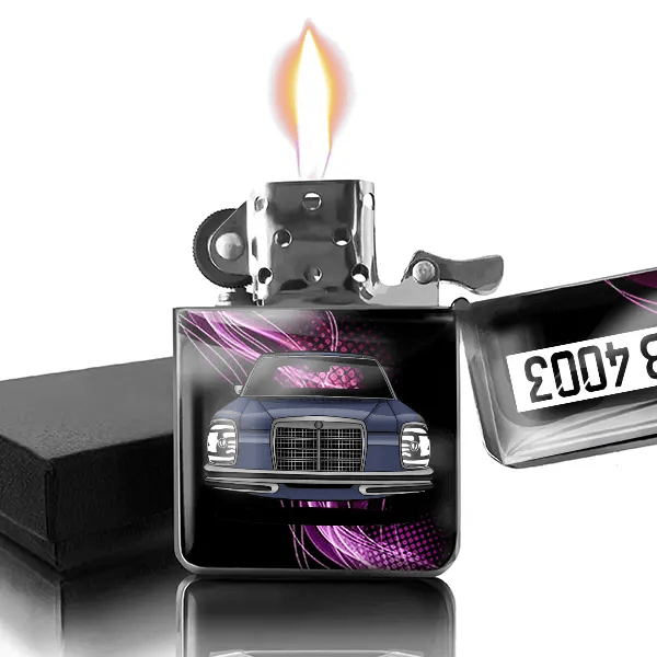 W 114 Coupe Benzin Feuerzeug personalisiert mit Auto u. Kennzeichen!
