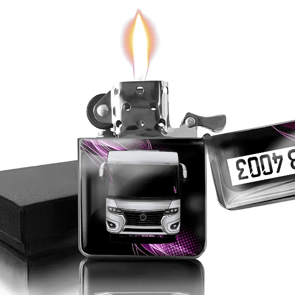 8400 Platin Plus Benzin Feuerzeug personalisiert mit Wohnwagen u. Kennzeichen!
