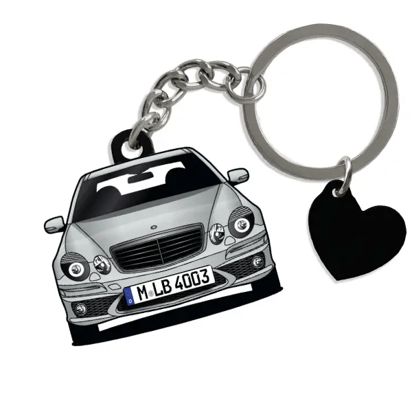 E63 AMG Schlüsselanhänger in Form deines Autos u. Kennzeichen