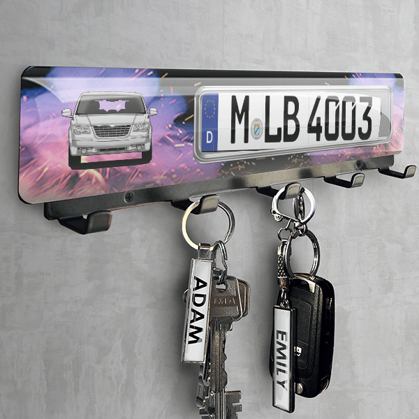 Grand Voyager Schlüsselbrett personalisiert mit deinem Auto u. Kennzeichen!