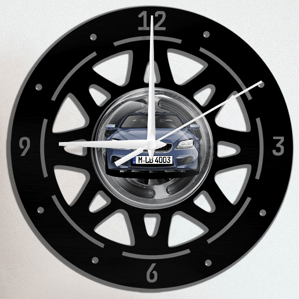 M6 Coupe Wanduhr personalisiert mit deinem Auto u. Kennzeichen!