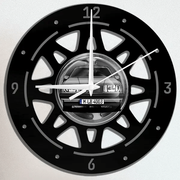 760 Limousine Wanduhr personalisiert mit deinem Auto u. Kennzeichen!