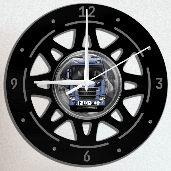 R-Reihe Wanduhr personalisiert mit deinem LKW u. Kennzeichen!