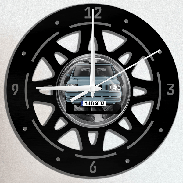 Panda (3-Türer) Wanduhr personalisiert mit deinem Auto u. Kennzeichen!