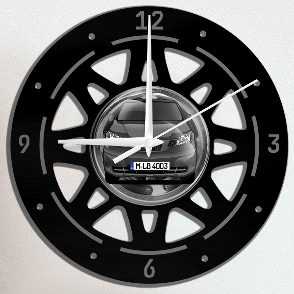NV200 Wanduhr personalisiert mit deinem Auto u. Kennzeichen!