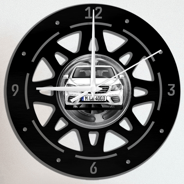 S 63 AMG Wanduhr personalisiert mit deinem Auto u. Kennzeichen!