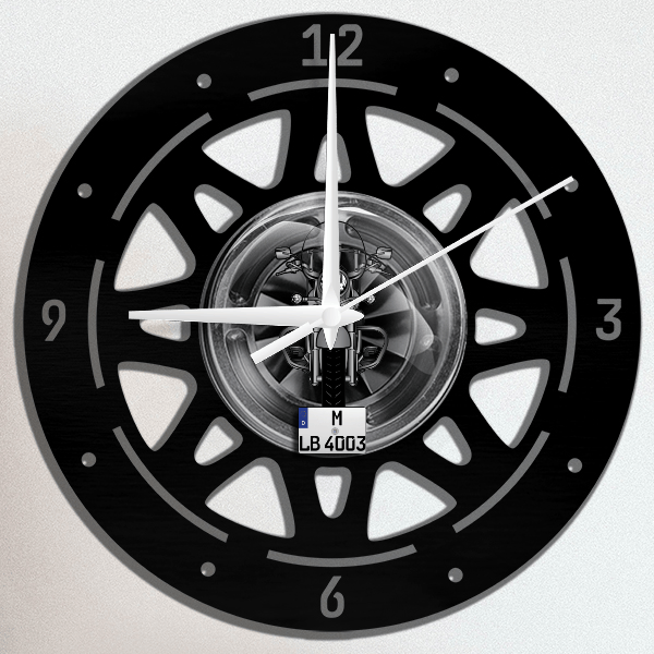 VN 1600 Wanduhr personalisiert mit deinem Motorrad u. Kennzeichen!