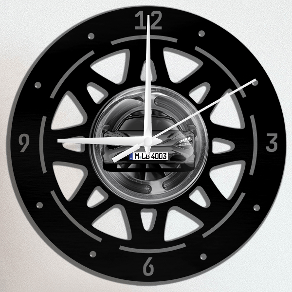 720S Wanduhr personalisiert mit deinem Auto u. Kennzeichen!