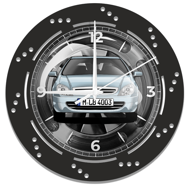 Xsara Wanduhr personalisiert mit deinem Auto u. Kennzeichen!