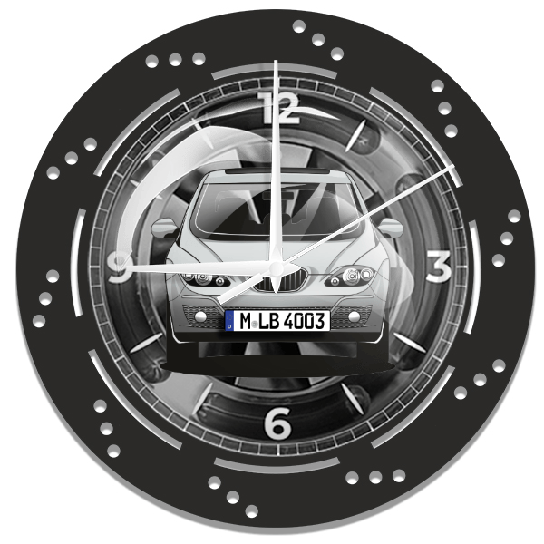 Altea Wanduhr personalisiert mit deinem Auto u. Kennzeichen!