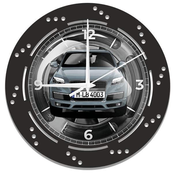 Q7 Wanduhr personalisiert mit deinem Auto u. Kennzeichen!