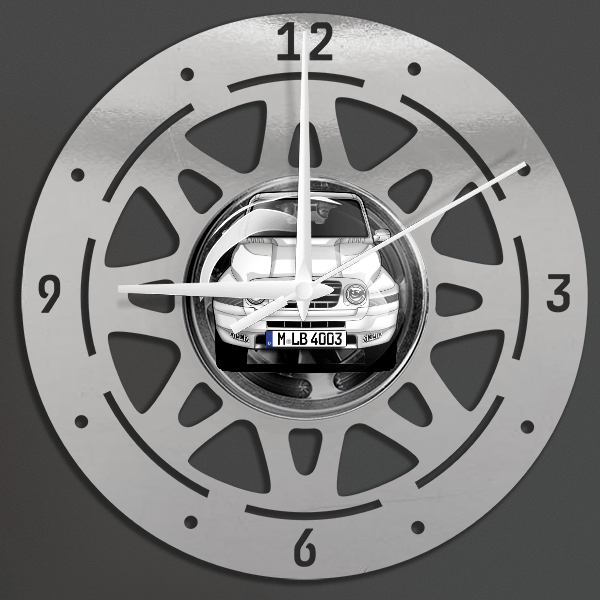 Korando Wanduhr personalisiert mit deinem Auto u. Kennzeichen!