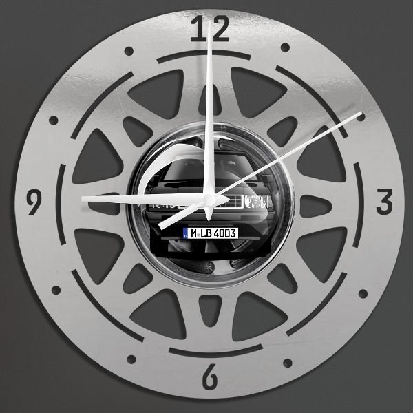 340 (5-Türer) Wanduhr personalisiert mit deinem Auto u. Kennzeichen!