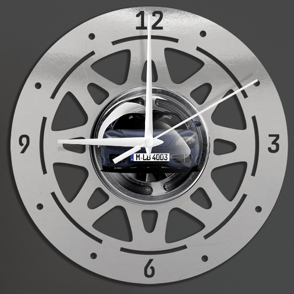 360 Spider Wanduhr personalisiert mit deinem Auto u. Kennzeichen!