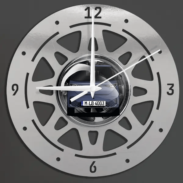 ID Buzz Wanduhr personalisiert mit deinem Auto u. Kennzeichen!