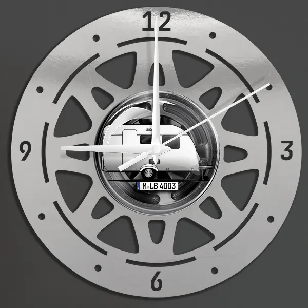 Aviva Wanduhr personalisiert mit deinem Wohnwagen u. Kennzeichen!