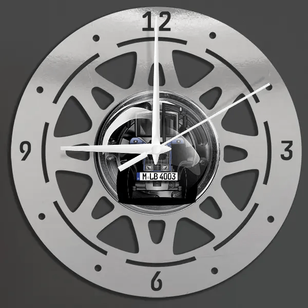 Farmer 3S Wanduhr personalisiert mit deinem tractor u. Kennzeichen!
