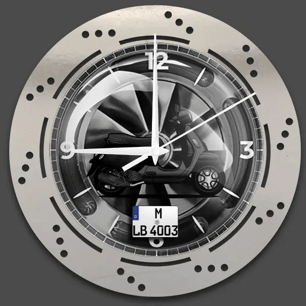 Vespa GTS Wanduhr personalisiert mit deinem Motorrad u. Kennzeichen!
