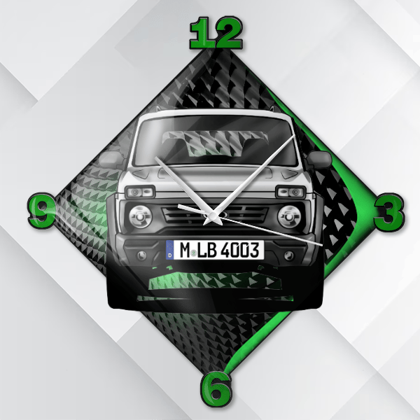 Niva Wanduhr personalisiert mit deinem Auto u. Kennzeichen!