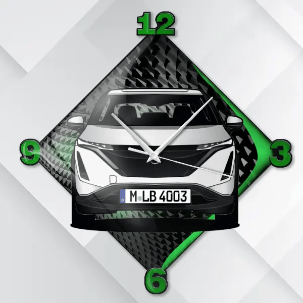 Ariya Wanduhr personalisiert mit deinem Auto u. Kennzeichen!