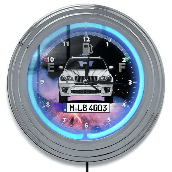 X5 M Sport Neon Wanduhr personalisiert mit deinem Auto u. Kennzeichen!