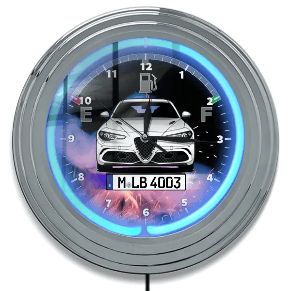 Giulia Sedan Neon Wanduhr personalisiert mit deinem Auto u. Kennzeichen!