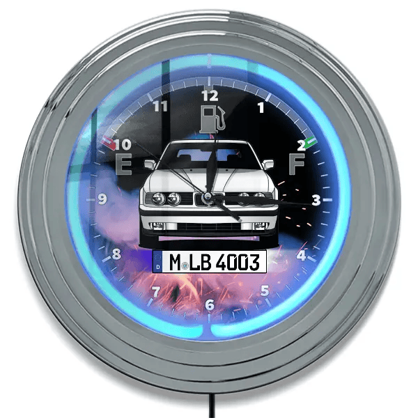 5er Reihe Touring Neon Wanduhr personalisiert mit deinem Auto u. Kennzeichen!