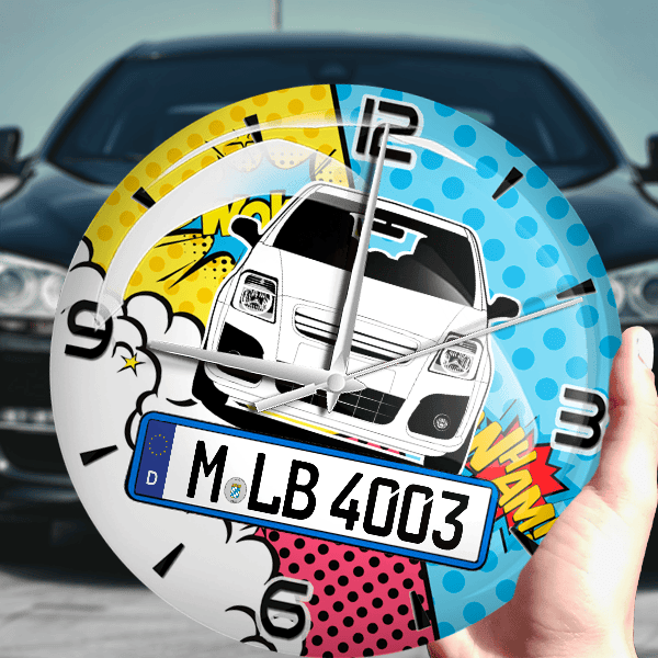 C2 (3-Türer) Wanduhr personalisiert mit Auto u. Kennzeichen! M, Comic Design 1