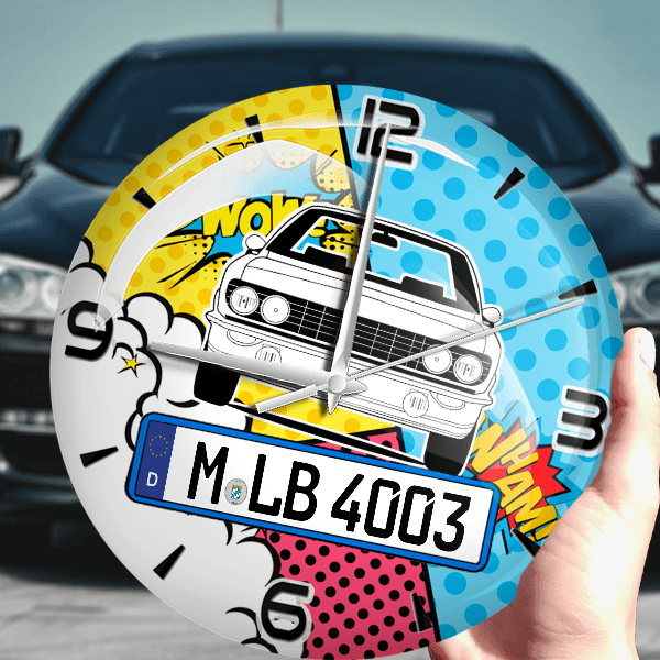 Manta Wanduhr personalisiert mit Auto u. Kennzeichen! M, Comic Design 1