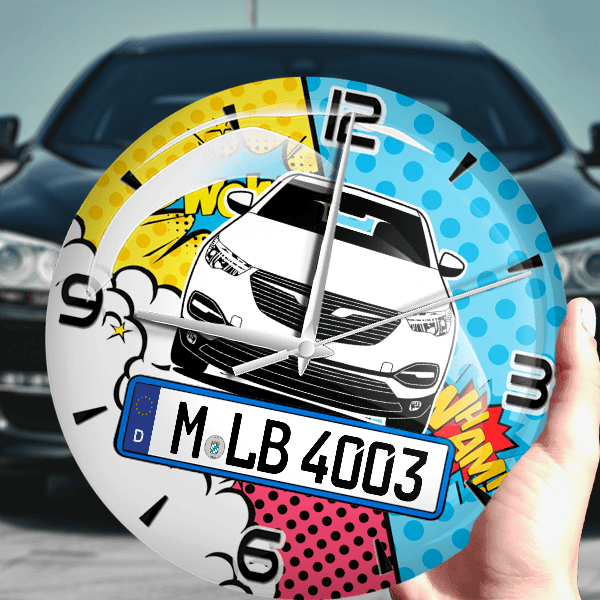 Grandland X Enjoy Wanduhr personalisiert mit Auto u. Kennzeichen! M, Comic Design 1