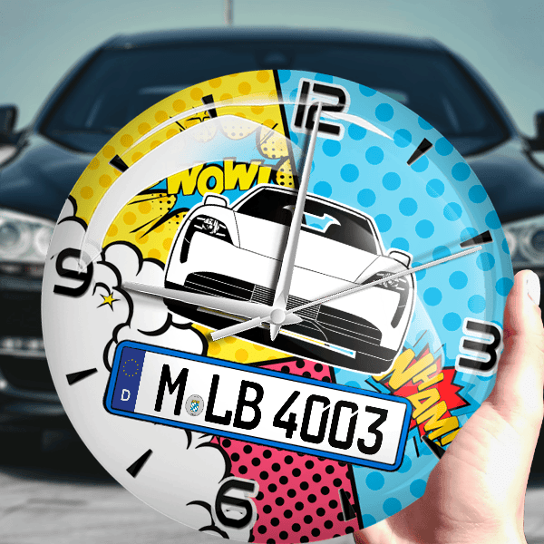 Taycan Wanduhr personalisiert mit Auto u. Kennzeichen! M, Comic Design 1