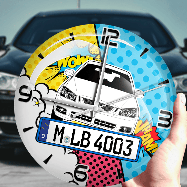 Cerato Wanduhr personalisiert mit Auto u. Kennzeichen! M, Comic Design 1