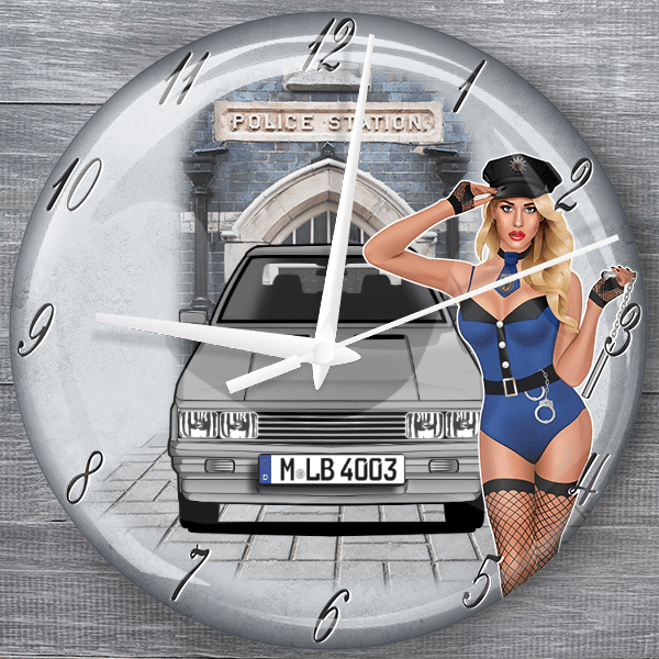 11 (5-Türer) moderne Wanduhr personalisiert mit deinem Auto u. Kennzeichen!