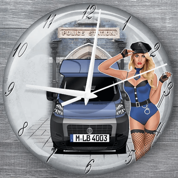 Maryland moderne Wanduhr personalisiert mit deinem Wohnwagen u. Kennzeichen!