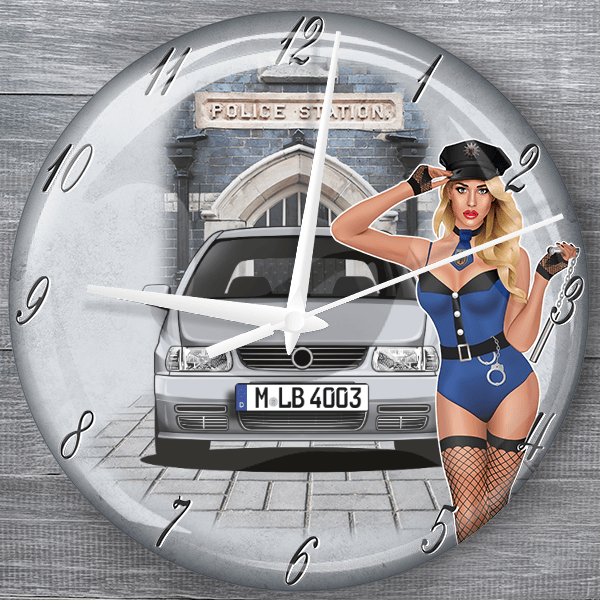 Polo (3-Türer) moderne Wanduhr personalisiert mit deinem Auto u. Kennzeichen!