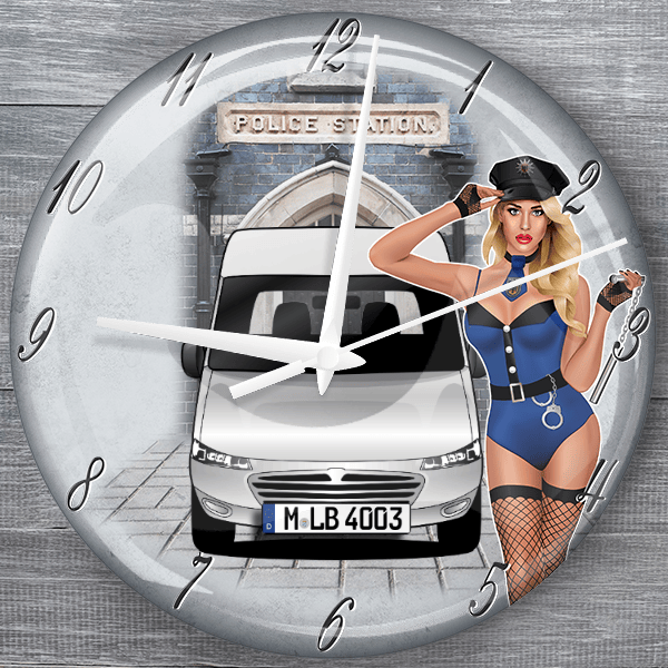 Aryal moderne Wanduhr personalisiert mit deinem Wohnwagen u. Kennzeichen!