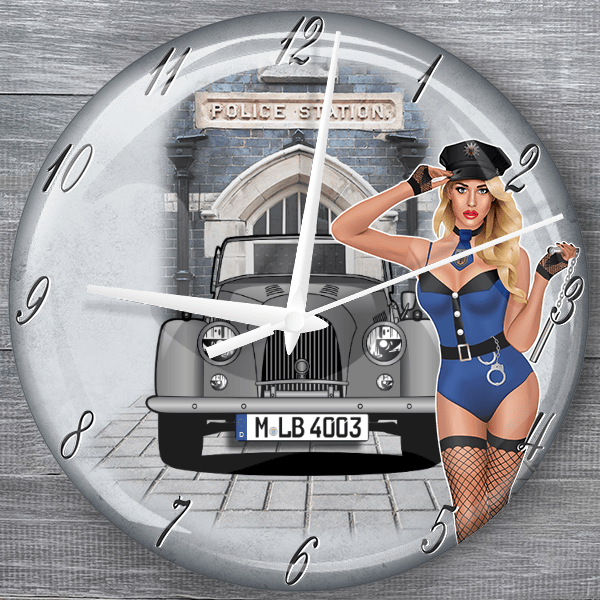 4/4 moderne Wanduhr personalisiert mit deinem Auto u. Kennzeichen!