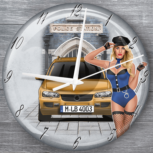 Omega Caravan moderne Wanduhr personalisiert mit deinem Auto u. Kennzeichen!