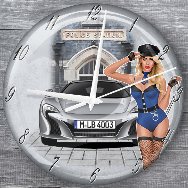 650 S Spider moderne Wanduhr personalisiert mit deinem Auto u. Kennzeichen!