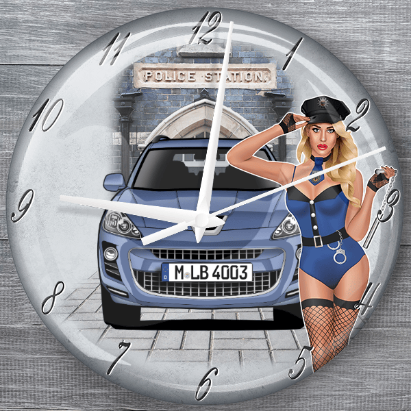 4007 moderne Wanduhr personalisiert mit deinem Auto u. Kennzeichen!