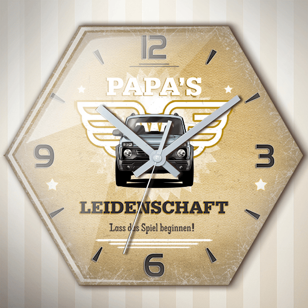 Taiga Wanduhr personalisiert mit deinem Auto u. Kennzeichen!