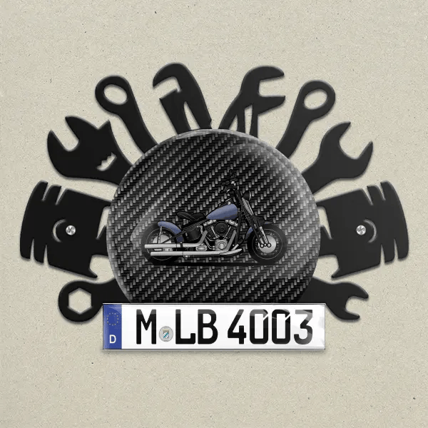 Cross Bones Wand Dekoration aus Metall personalisiert mit deinem Motorrad u. Kennzeichen!