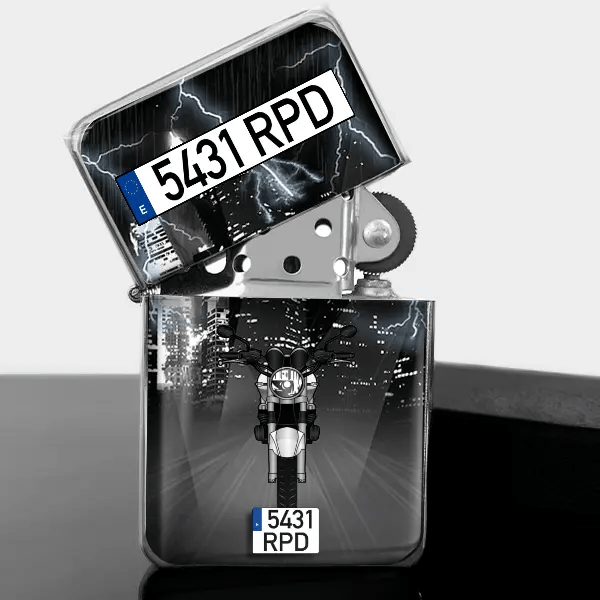 ZR-7 ¡Encendedor de gasolina con matrícula !